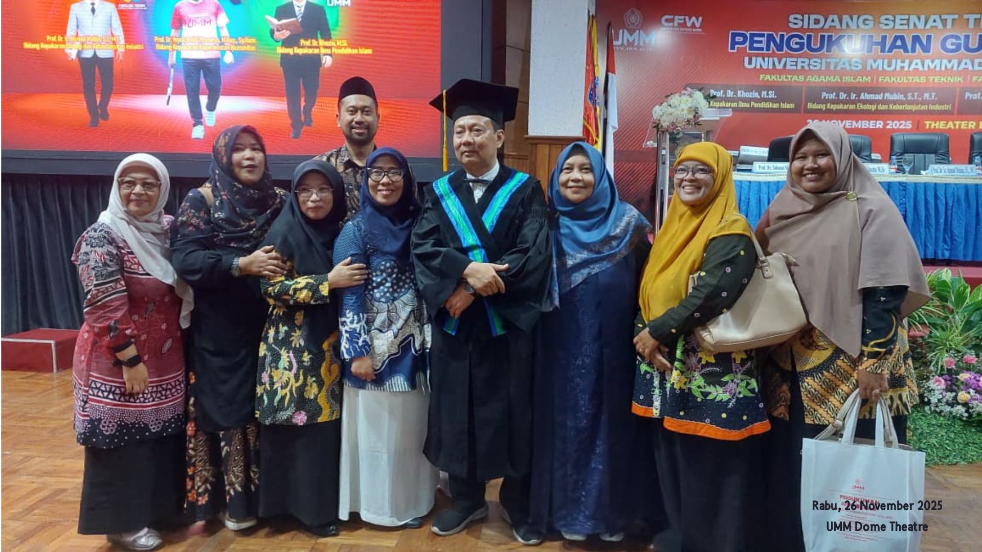 Catatan di Acara Pengukuhan Guru Besar Prof. Dr. Khozin, M.Si